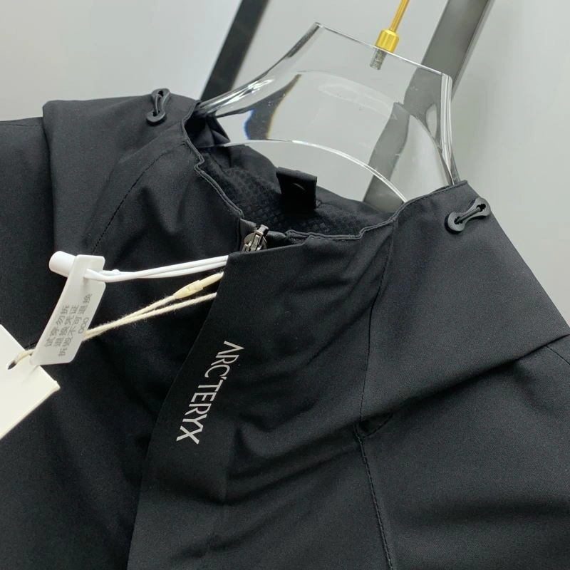 Vibrant Arcteryx Outwear 162080
