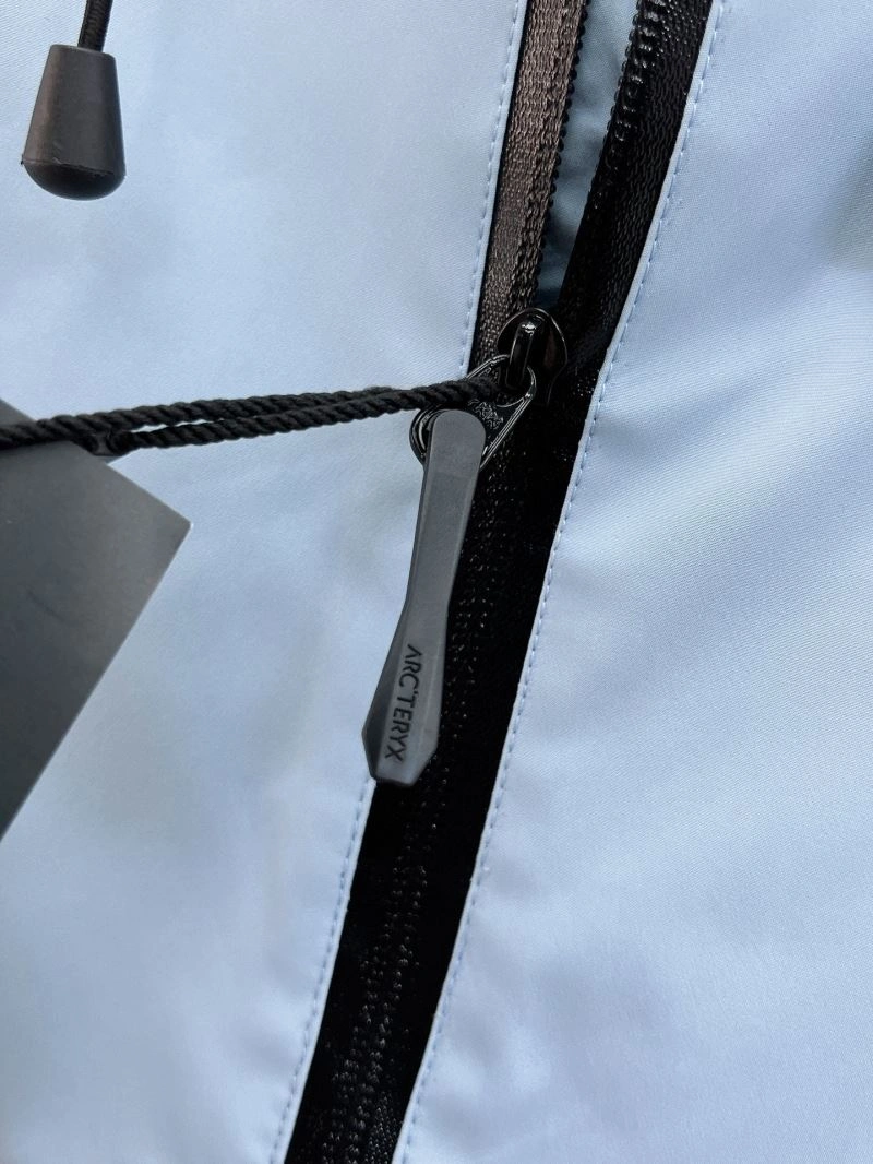 Arcteryx Outwear Classic 162077