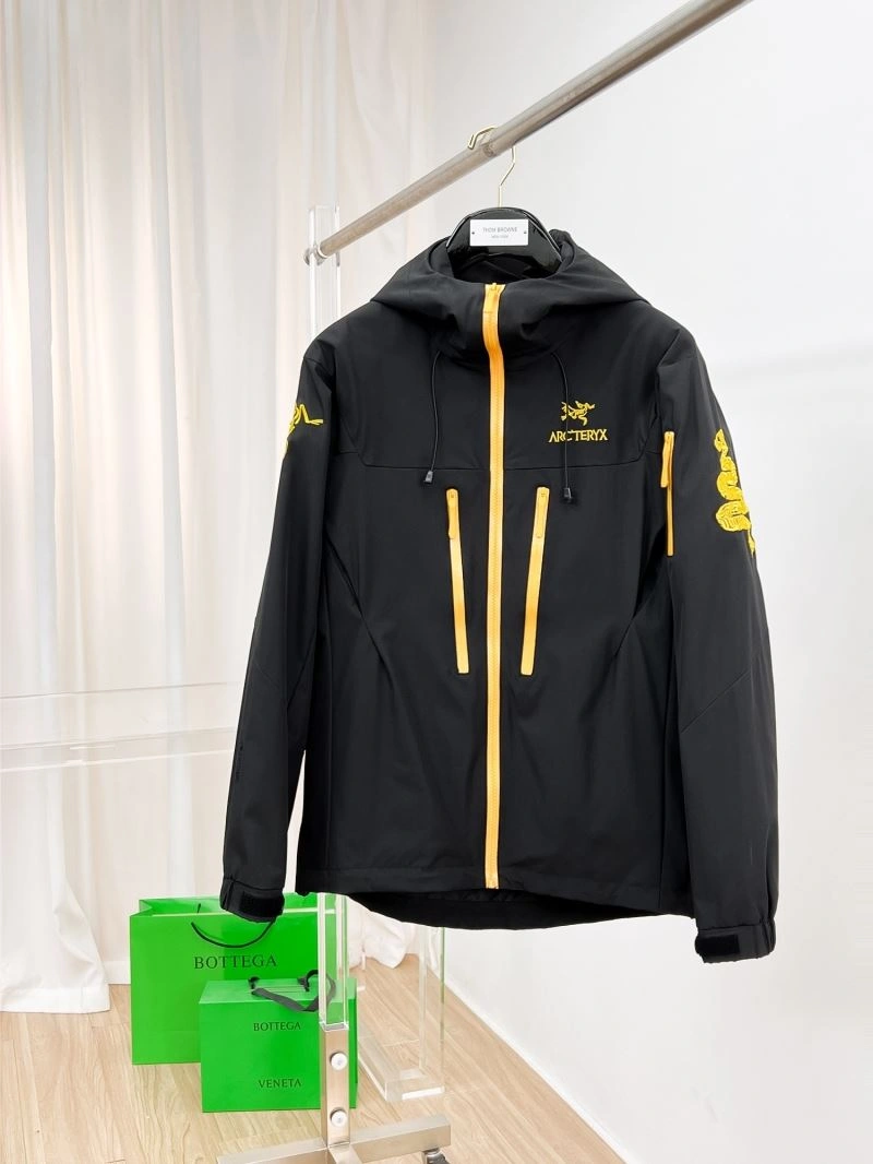 ZipUp Arcteryx Outwear 162075