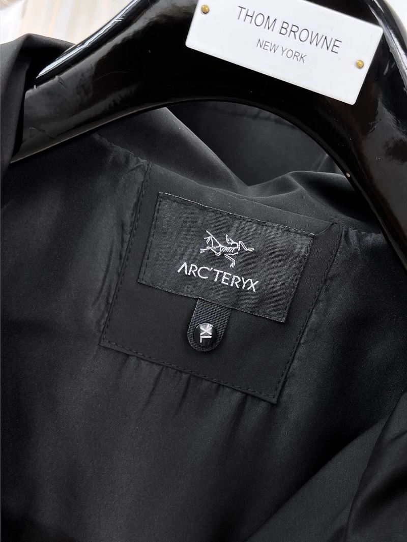 ZipUp Arcteryx Outwear 162075