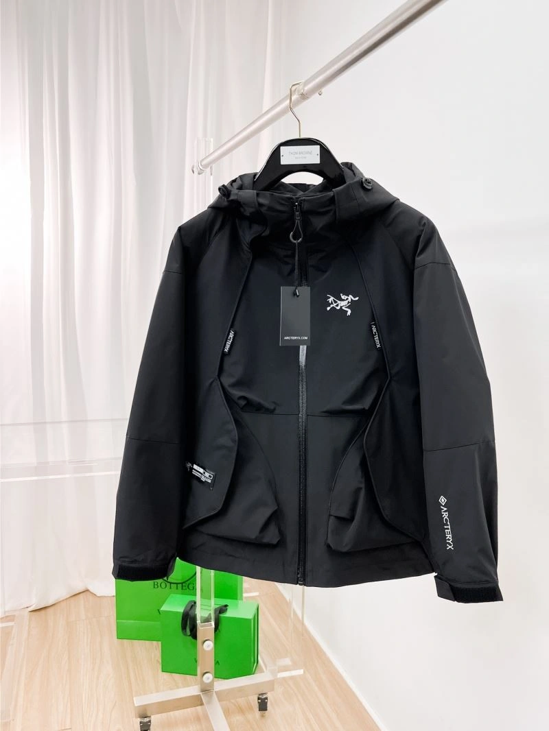 Arcteryx Outwear OnTrend 162067