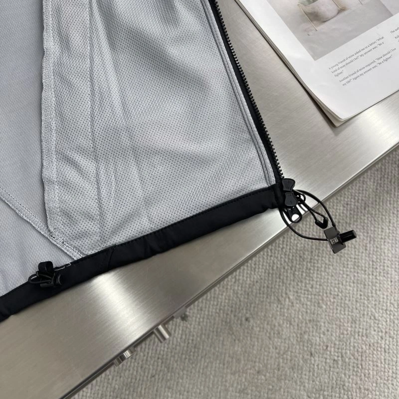Arcteryx Outwear Unique 161170