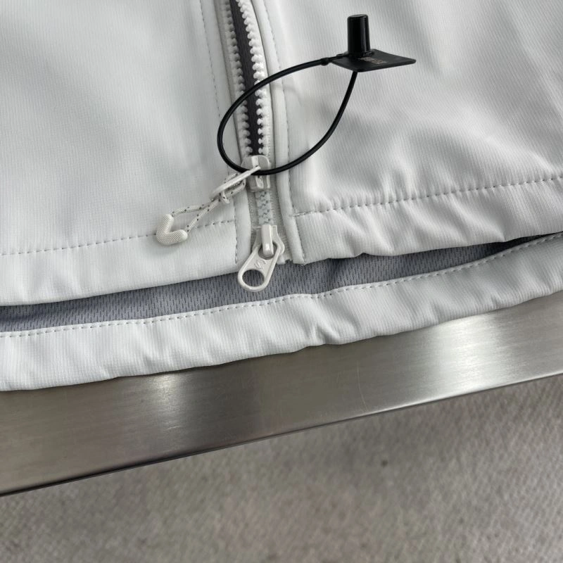 Arcteryx Outwear Unique 161168