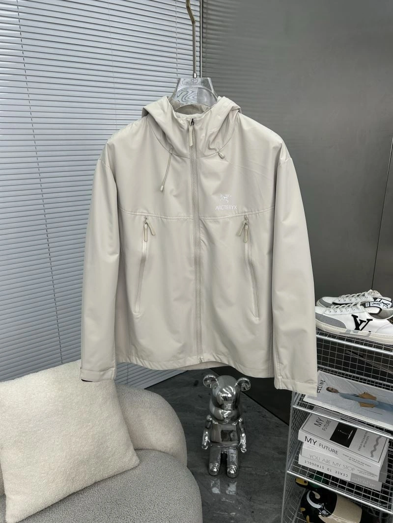 FashionForward Arcteryx Outwear 161161