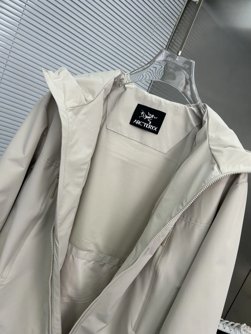 FashionForward Arcteryx Outwear 161161