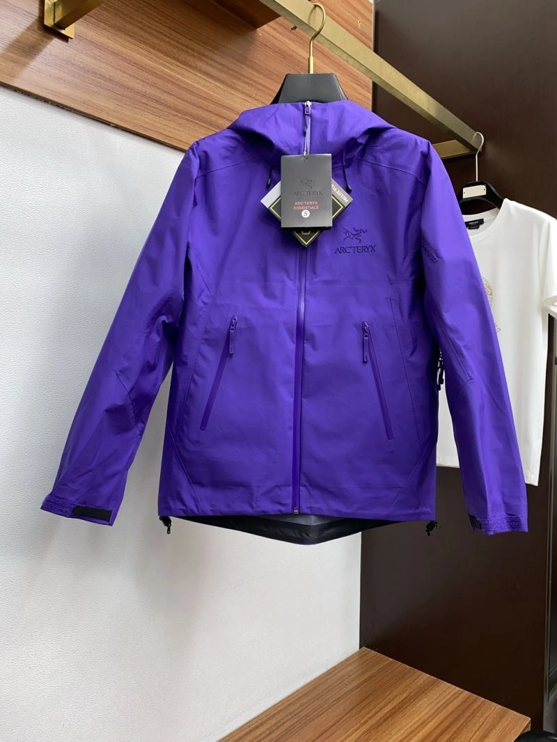 Arcteryx Outwear Breathable 161213