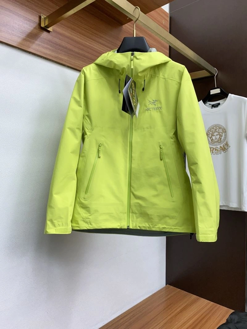 Arcteryx Outwear Breathable 161213