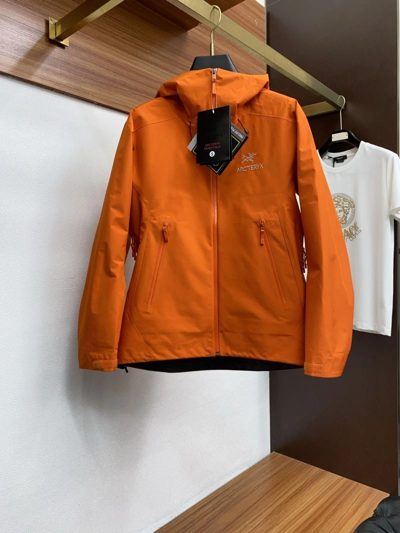 Arcteryx Outwear Breathable 161213