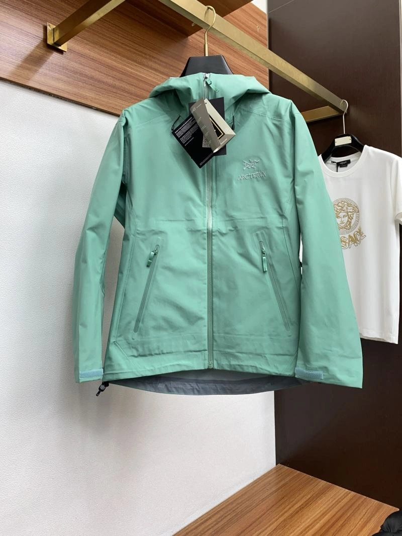 Arcteryx Outwear Breathable 161213