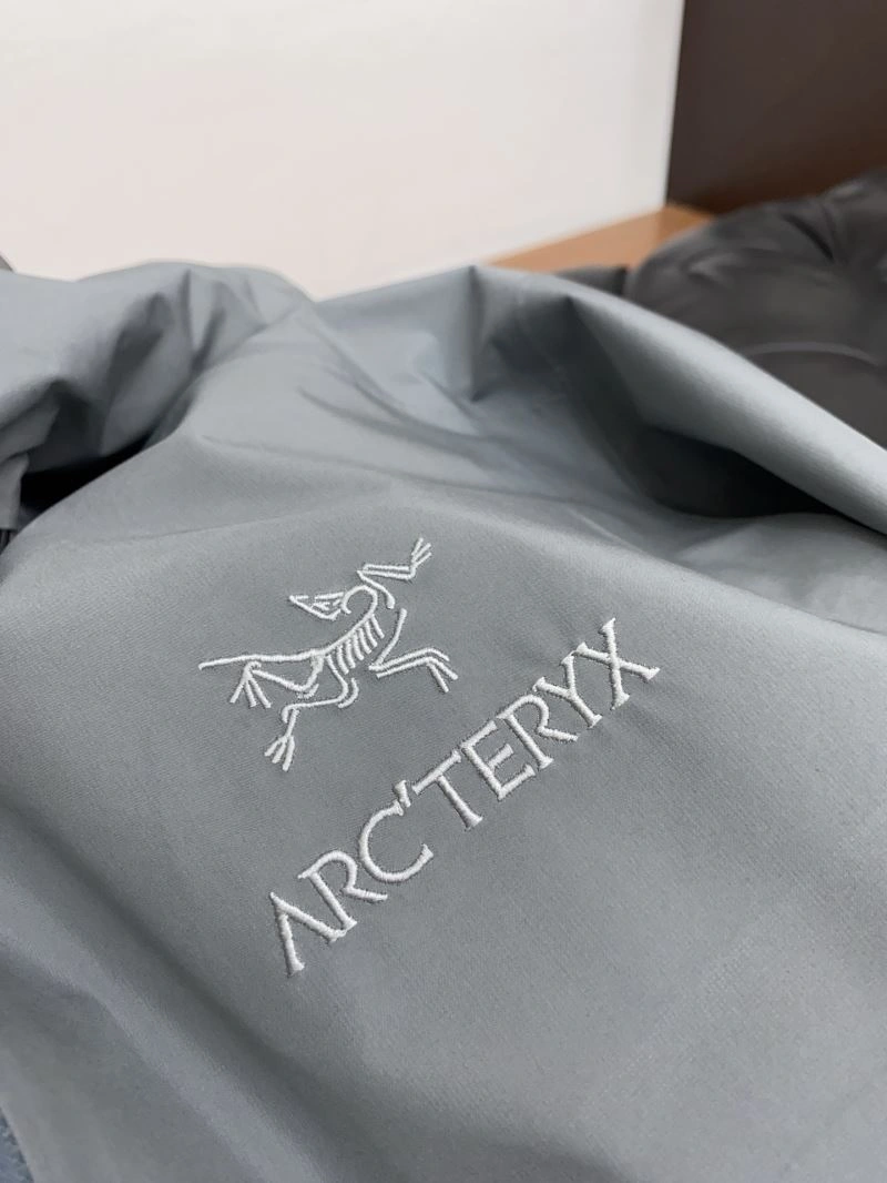 Functional Arcteryx Outwear 161146