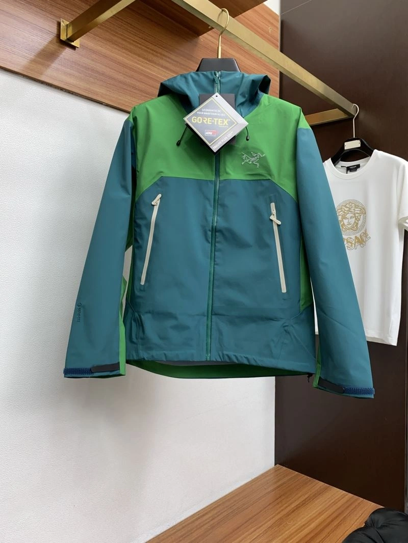 Arcteryx Outwear WrinkleFree 161144