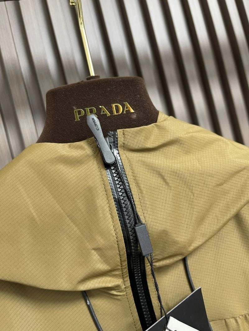 Sporty Arcteryx Outwear 161135