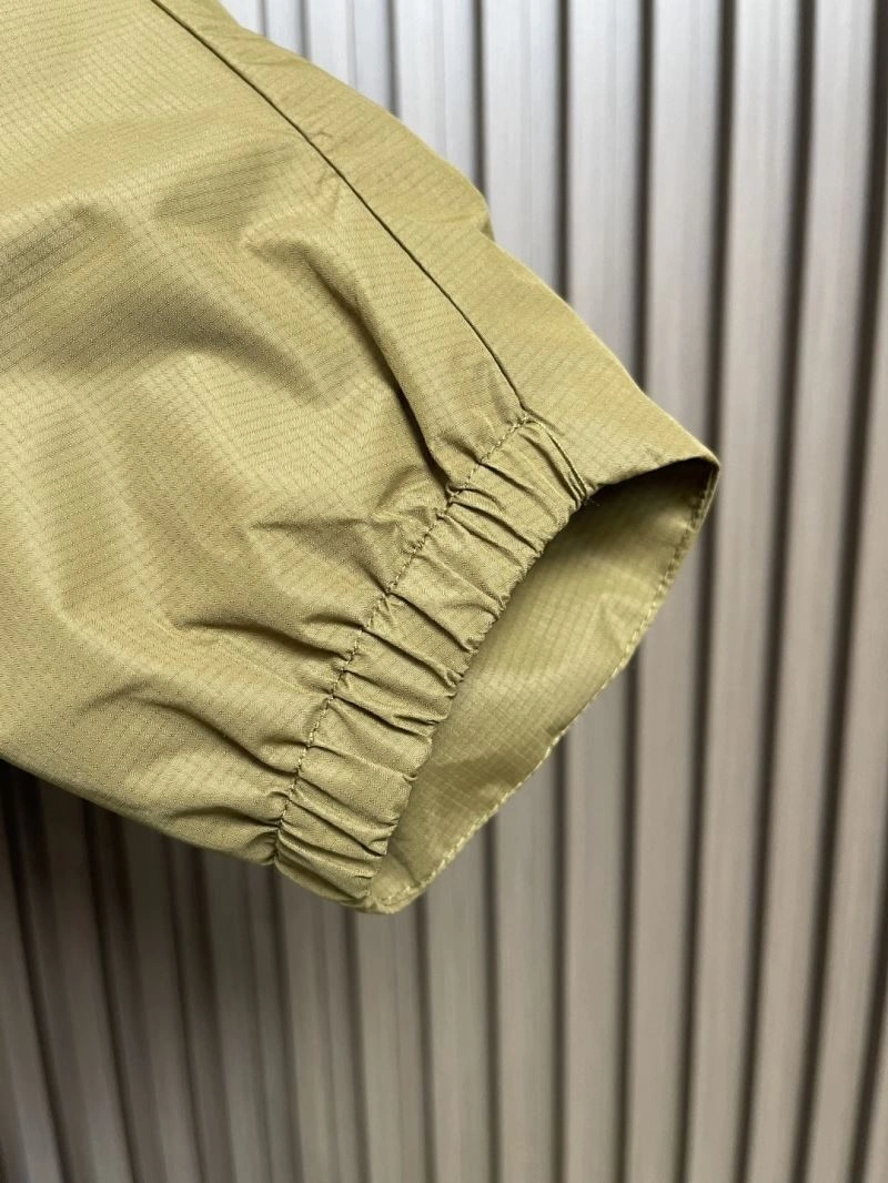 Sporty Arcteryx Outwear 161135