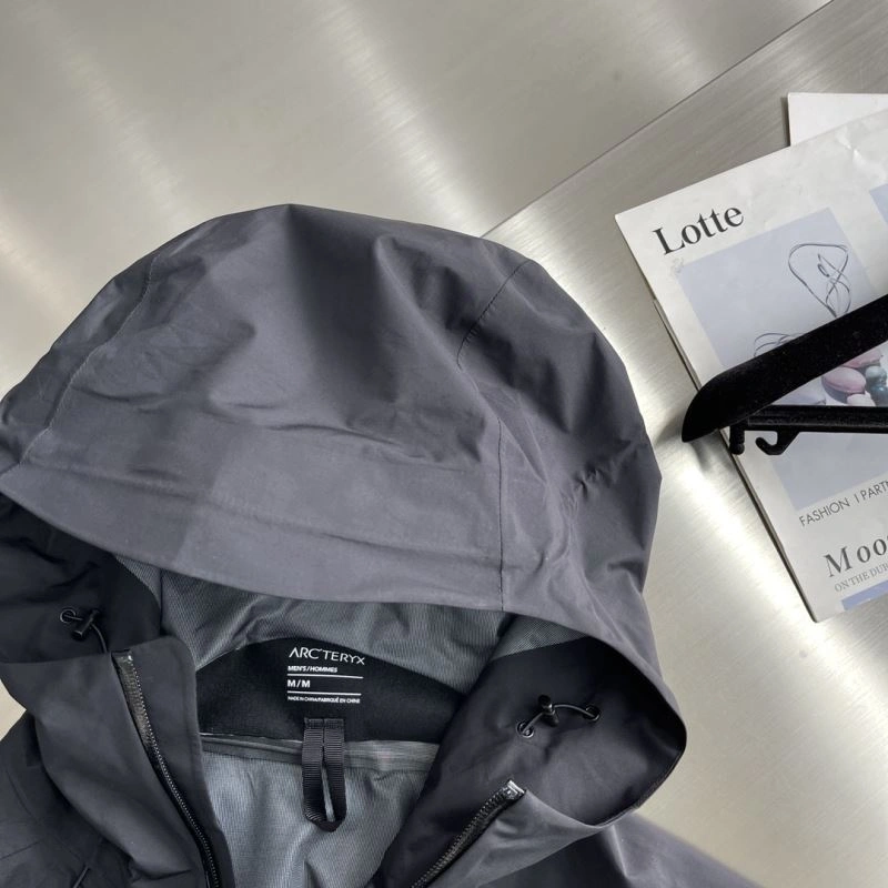 Arcteryx Outwear Compact 161131