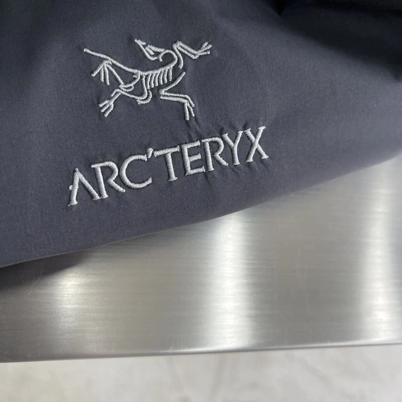 Arcteryx Outwear Compact 161131