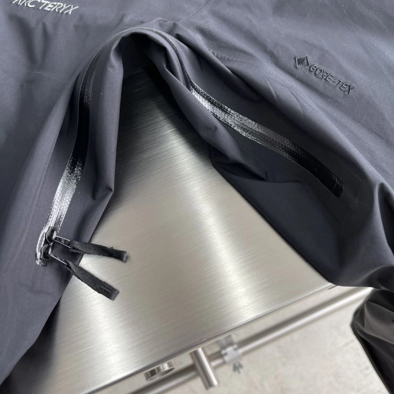 Arcteryx Outwear Compact 161131