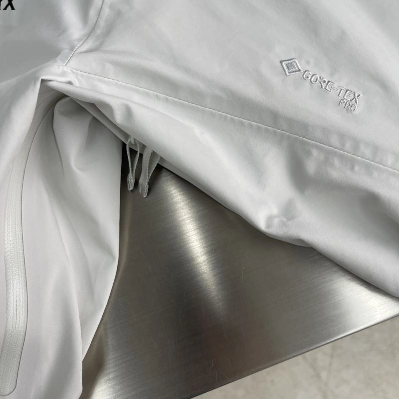 Neat Arcteryx Outwear 161206