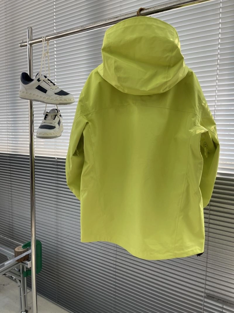 Arcteryx Outwear TopPick 161114