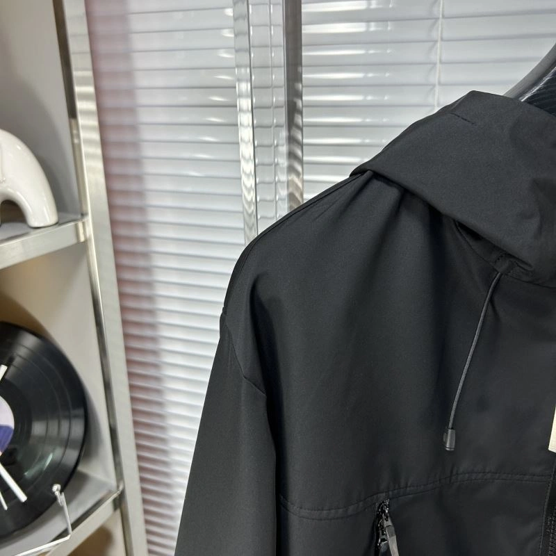 Bright Arcteryx Outwear 161119