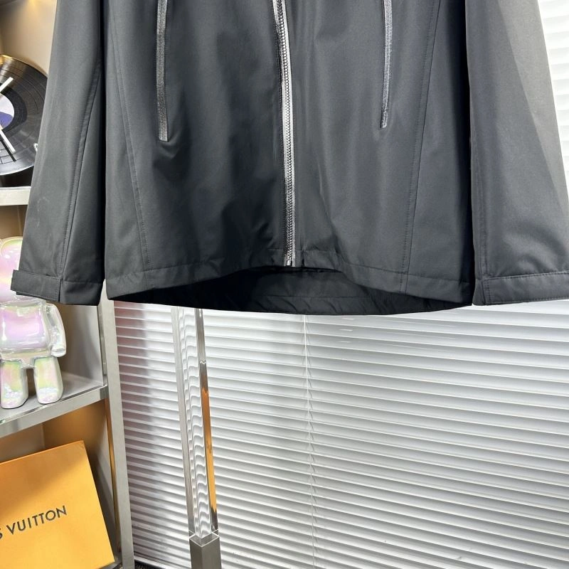 Bright Arcteryx Outwear 161119