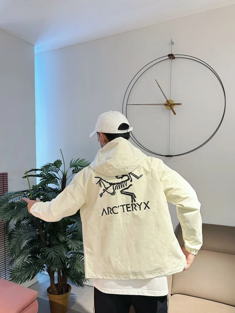 Attractive Arcteryx Outwear 159868