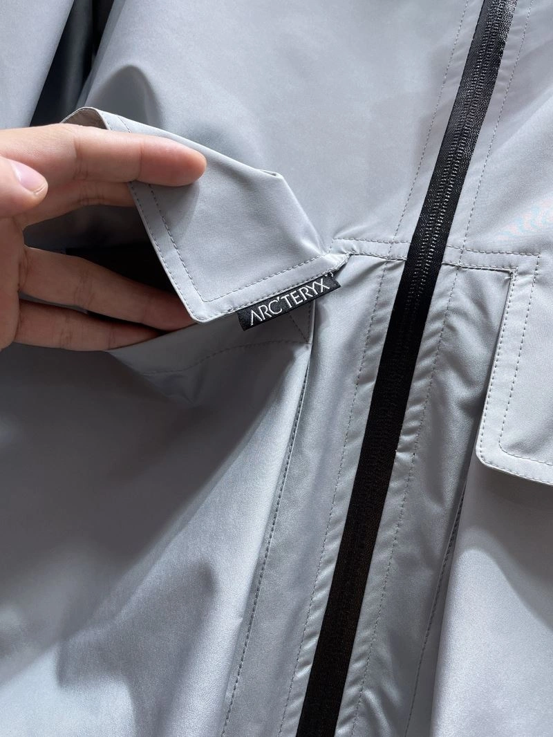 Arcteryx Outwear Durable 159855