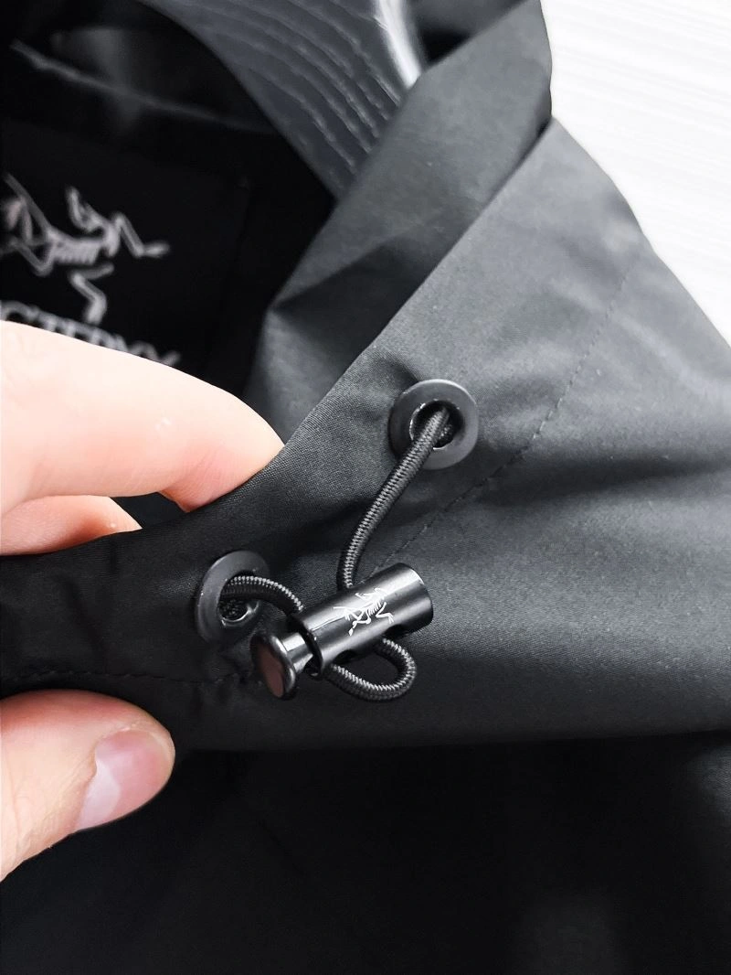 Arcteryx Outwear Youthful 159846