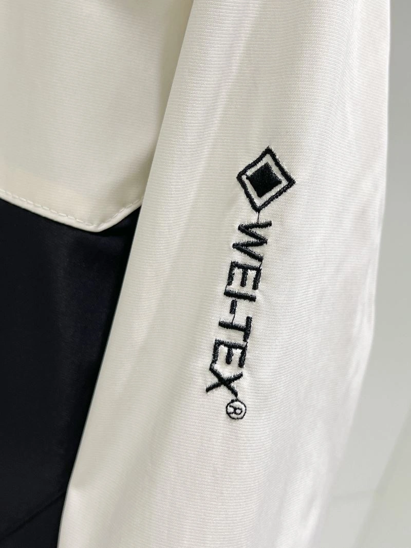 Arcteryx Outwear Contemporary 159856