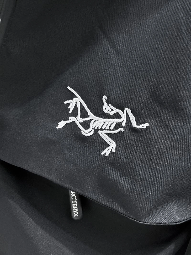 WellDesigned Arcteryx Outwear 159865