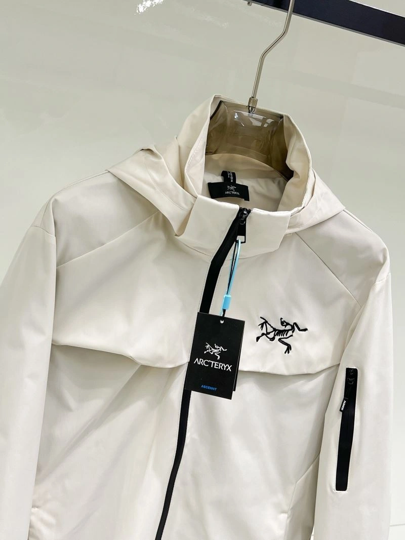 Arcteryx Outwear Comfortable 159916