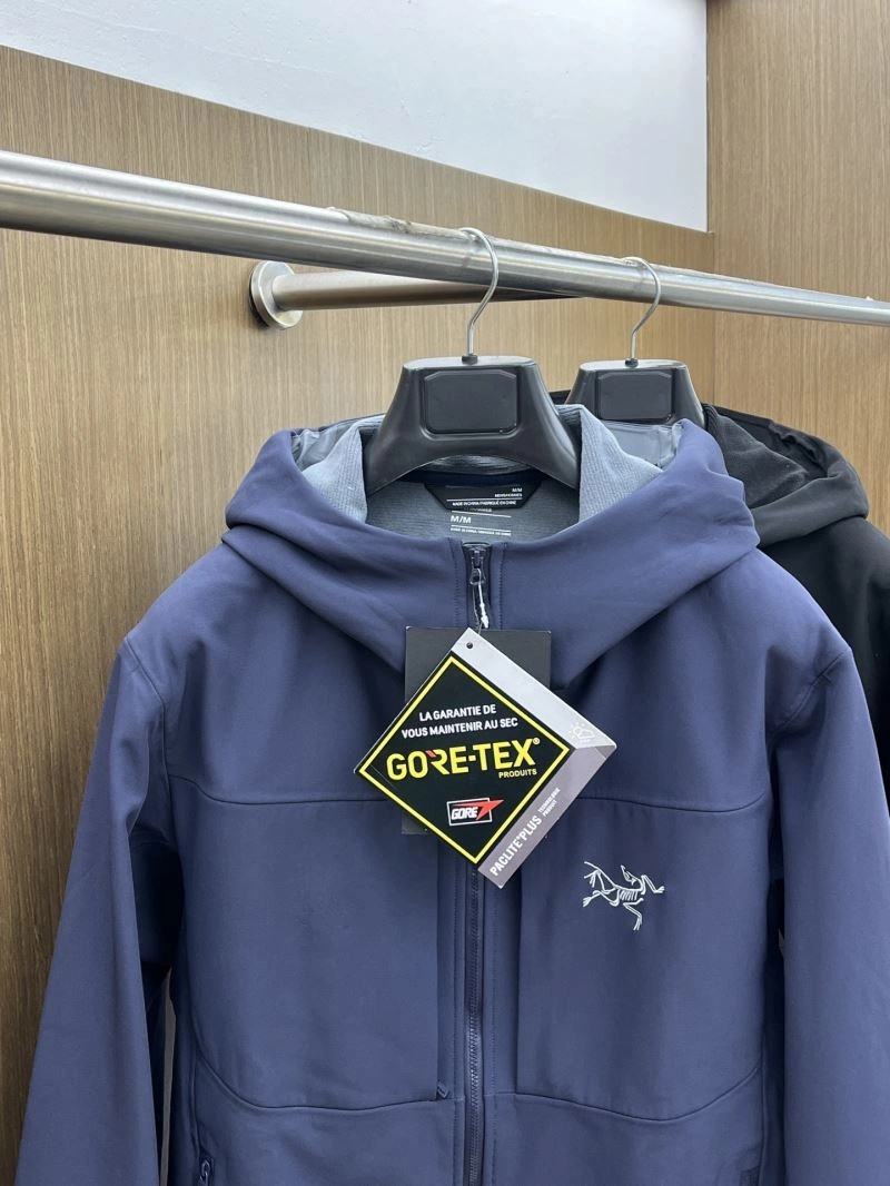 Trendsetting Arcteryx Outwear 159839