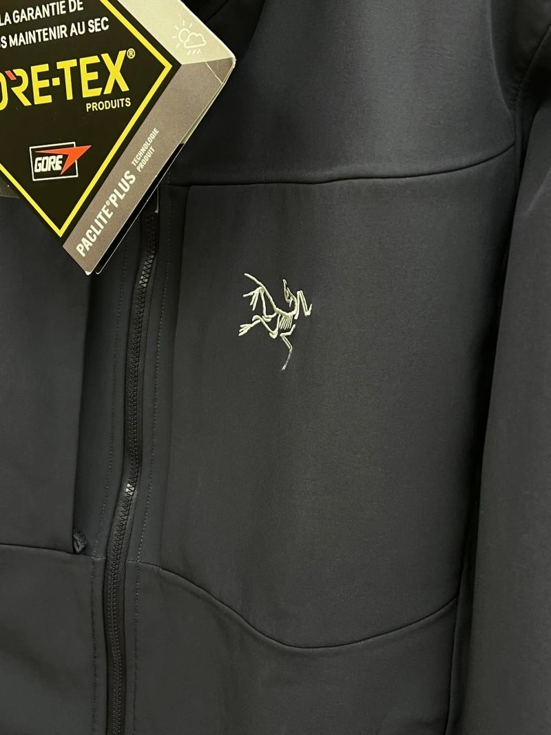 Trendsetting Arcteryx Outwear 159839