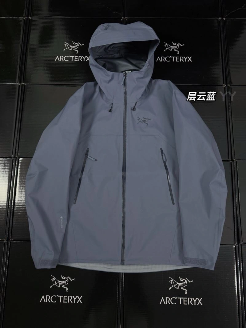 Arcteryx Outwear Contemporary 159833