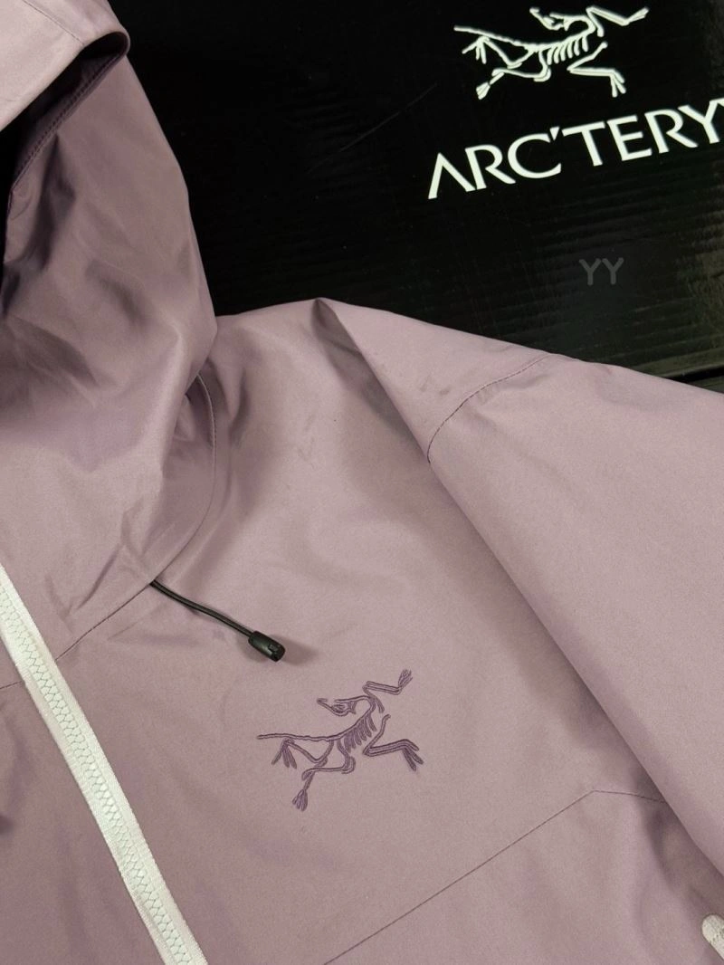 Arcteryx Outwear Minimalist 159908