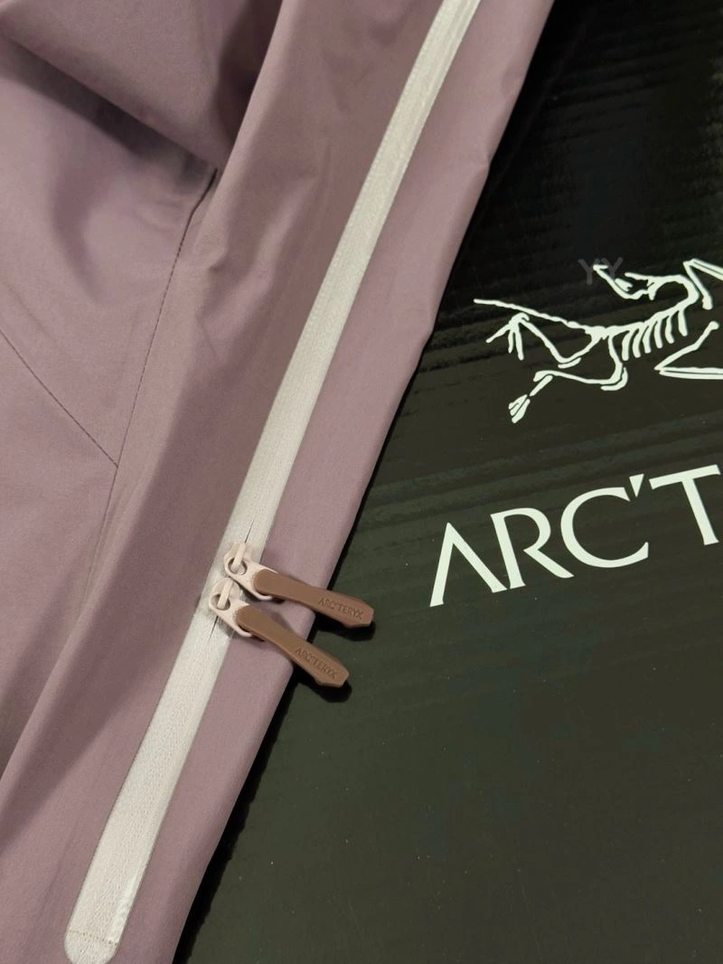 Arcteryx Outwear Minimalist 159908