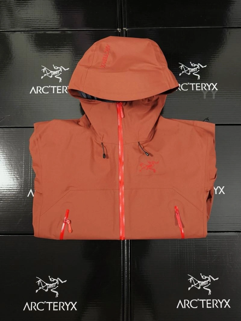 Arcteryx Outwear Upgraded 159877