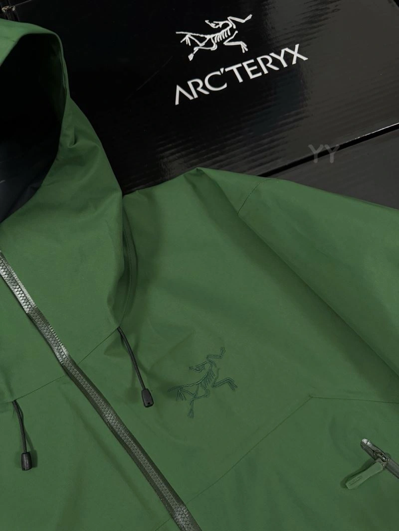 Arcteryx Outwear Versatile 159866