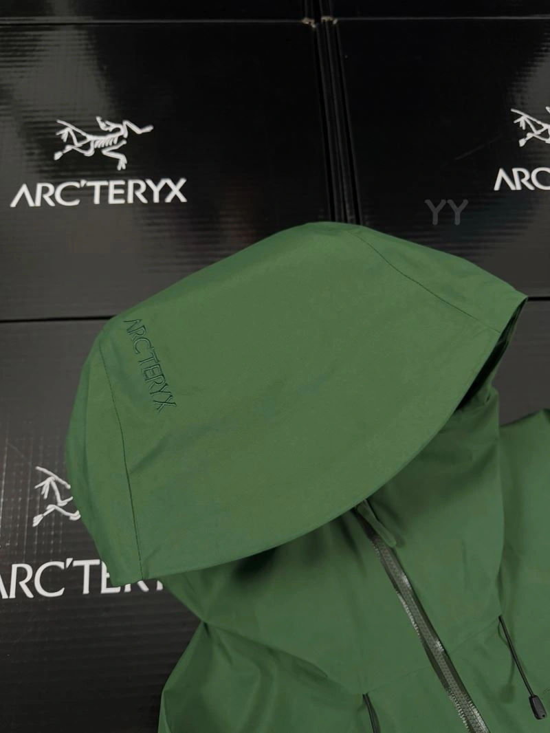 Arcteryx Outwear Versatile 159866