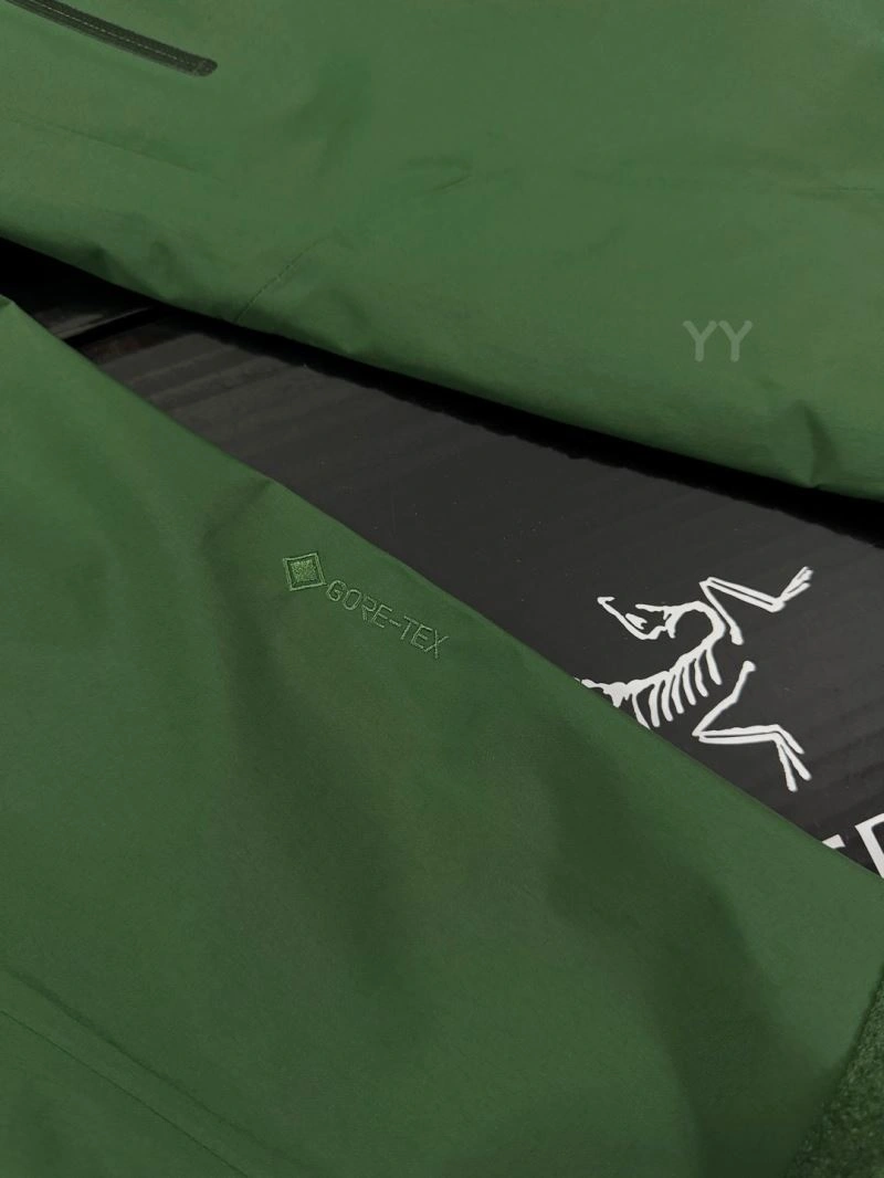 Arcteryx Outwear Versatile 159866