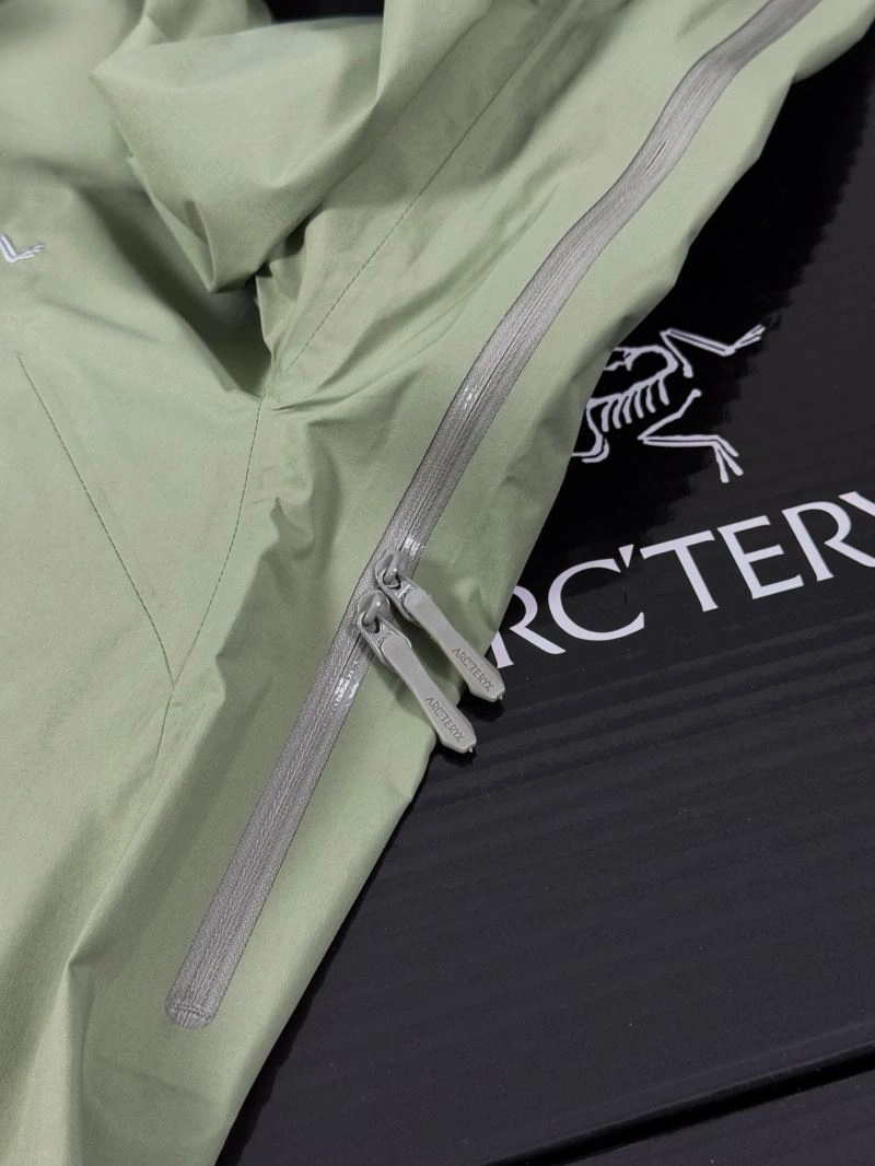 Youthful Arcteryx Outwear 159829