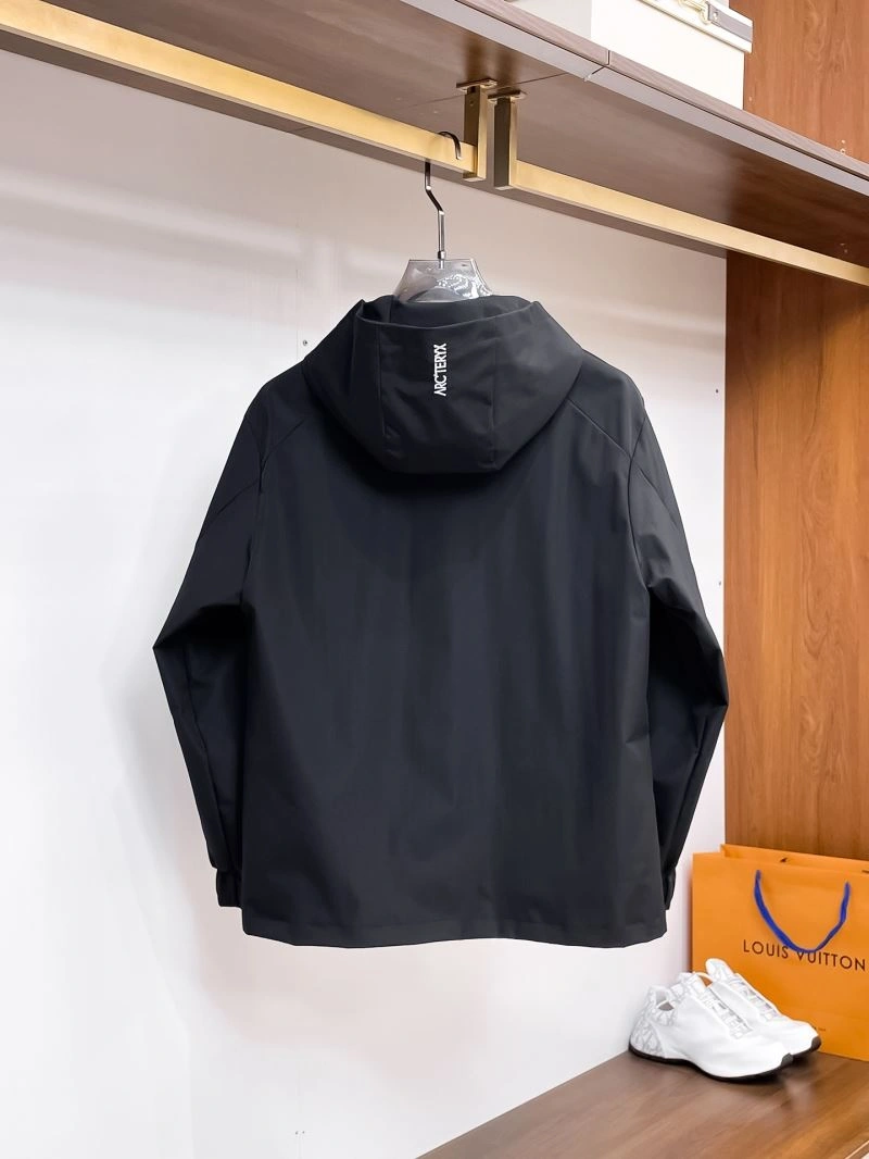TechFriendly Arcteryx Outwear 159859