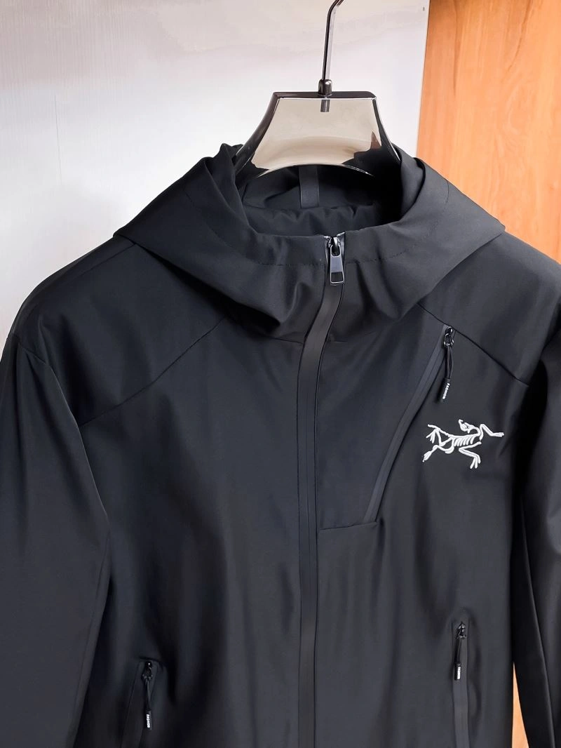 TechFriendly Arcteryx Outwear 159859