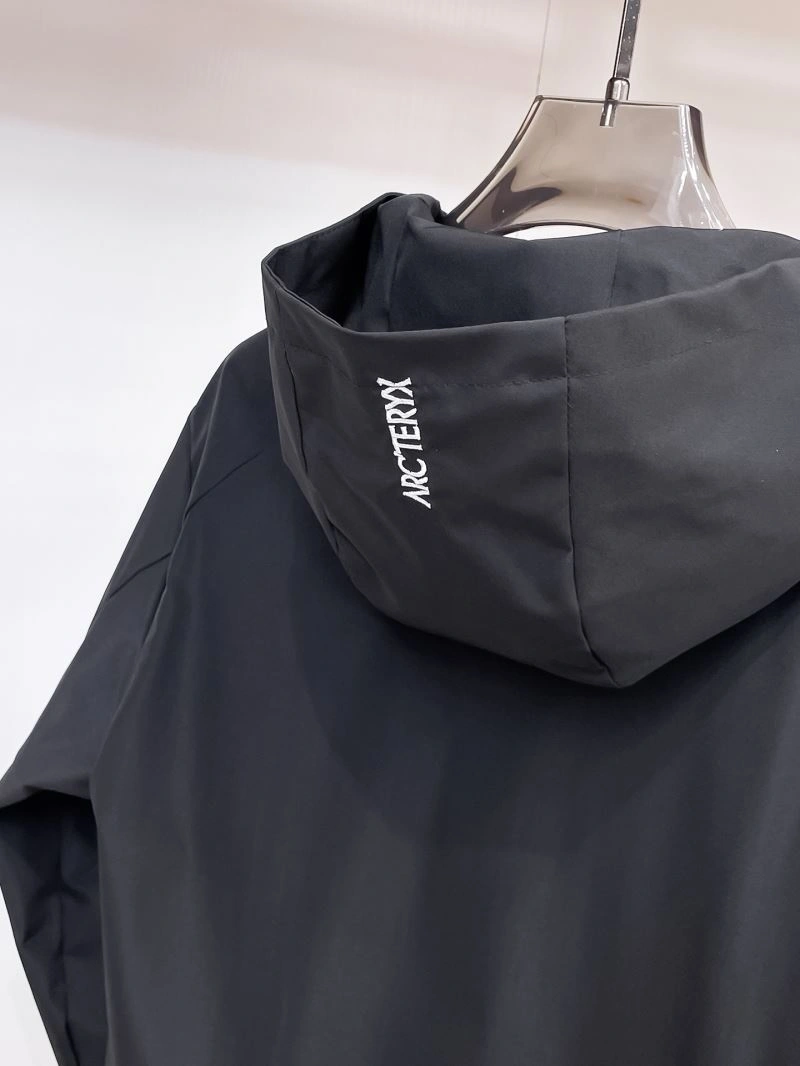 TechFriendly Arcteryx Outwear 159859