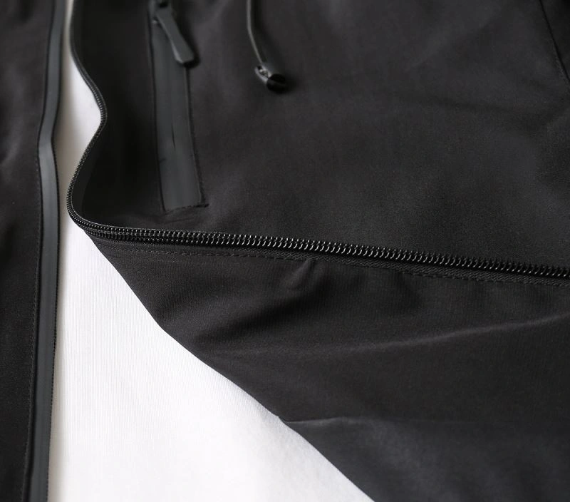 Arcteryx Outwear Sporty 159824