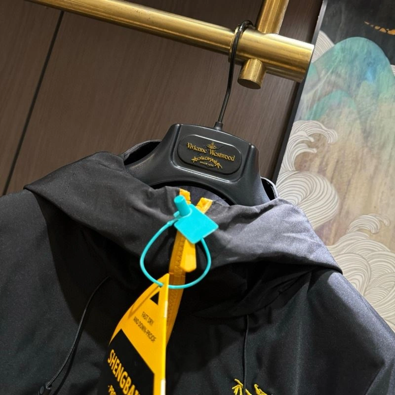 Sleek Arcteryx Outwear 158838