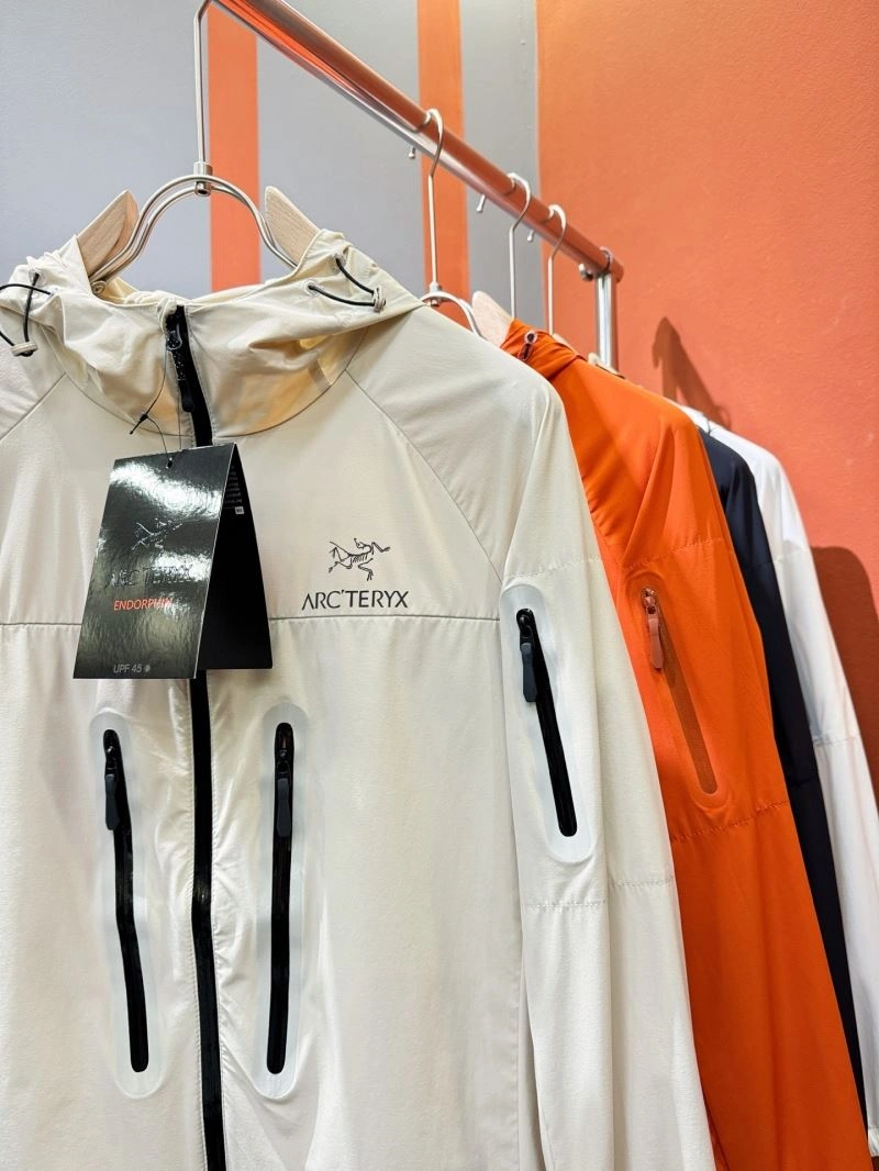 Practical Arcteryx Outwear 158867