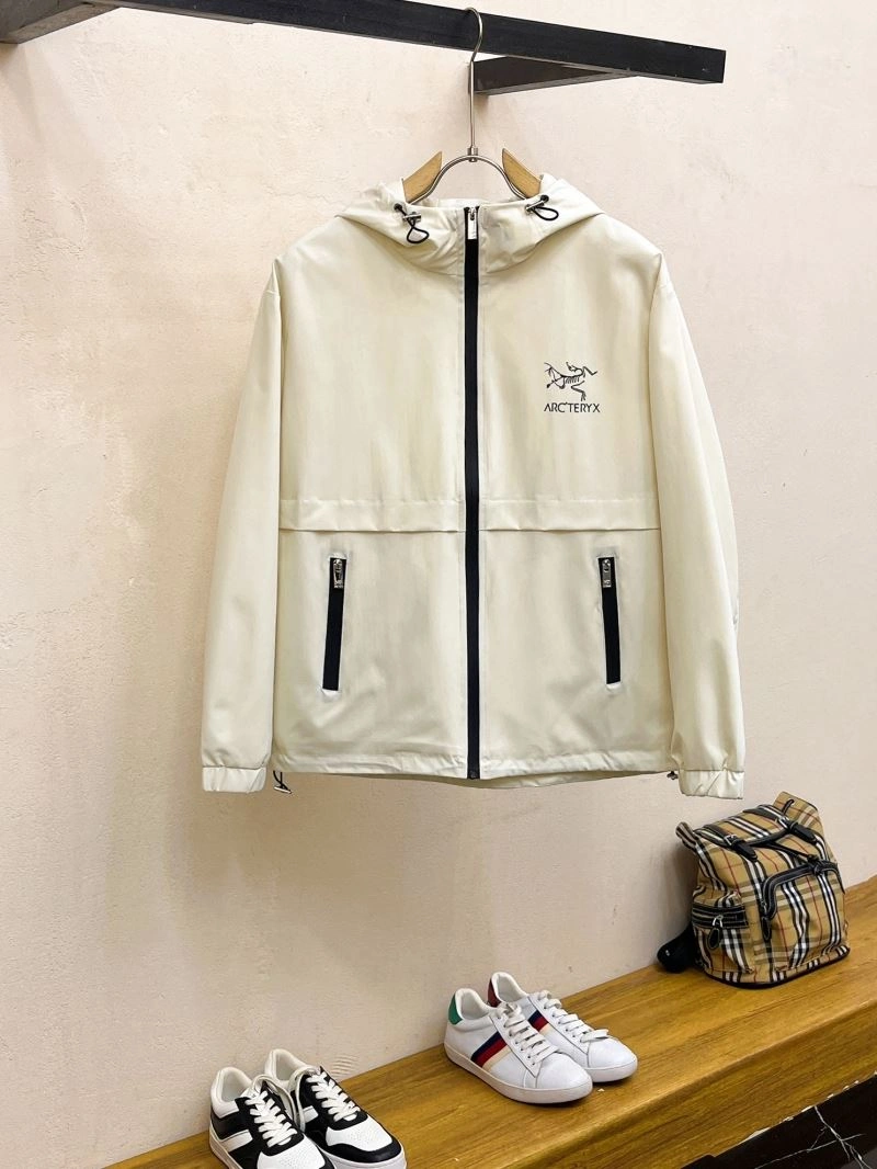 Arcteryx Outwear ModernLook 158833