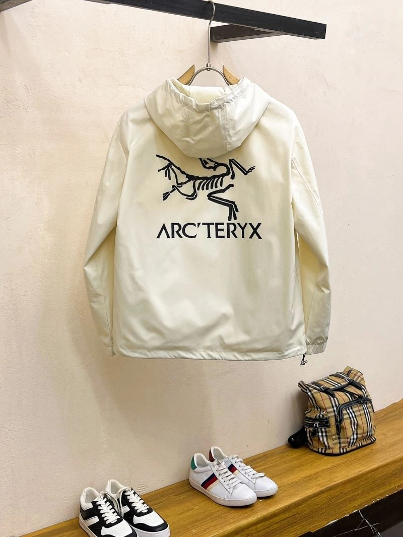 Arcteryx Outwear ModernLook 158833