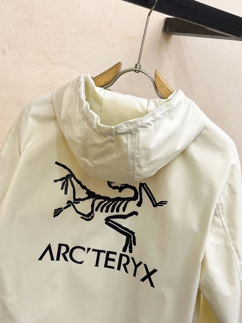 Arcteryx Outwear ModernLook 158833