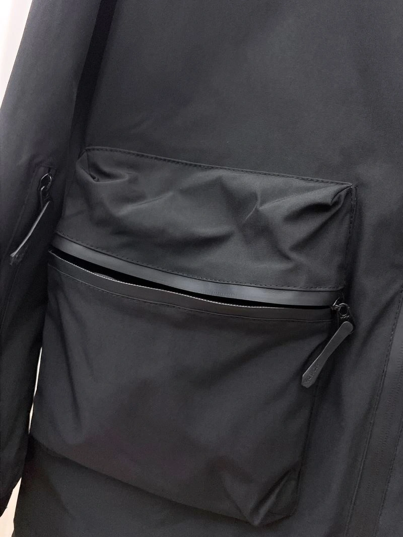 Arcteryx Outwear Sporty 158866